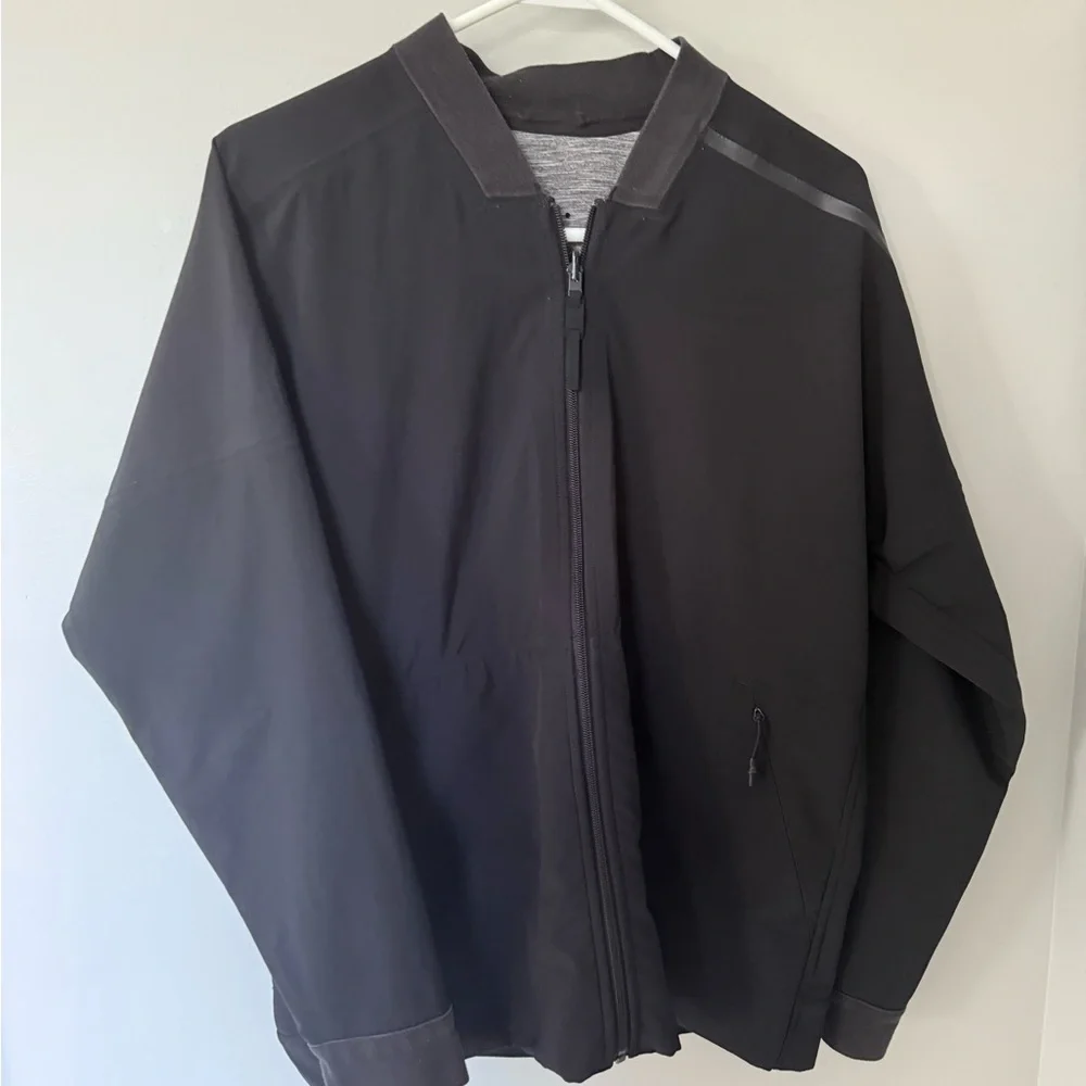 Adidas REVERSIBLE Men's Black Windbreaker Jacket